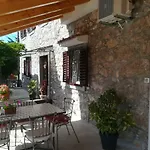 아파트 House Pelcic *