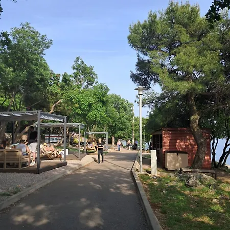 House Pelcic شقة