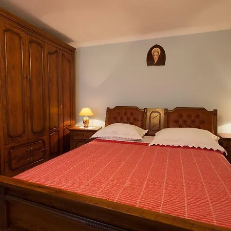 House Pelcic * كوسترينا