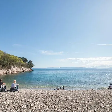 House Pelcic شقة كوسترينا