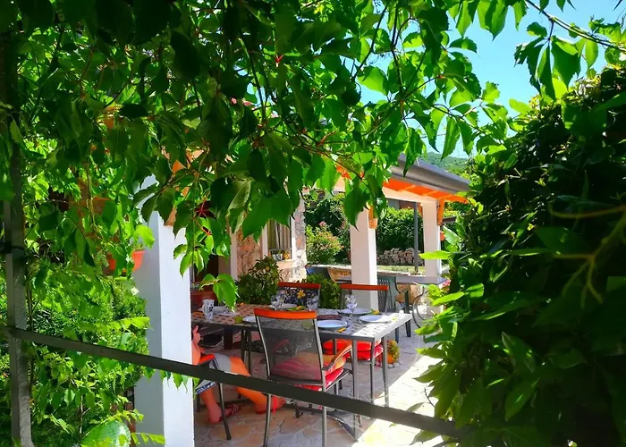 House Pelcic Apartament *